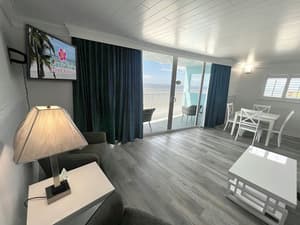 thumbnail: Living area