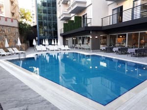 thumbnail: Pool