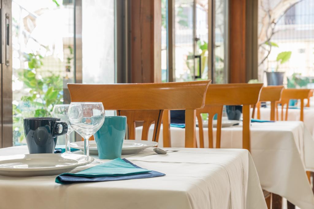 Restaurant-cafeteria