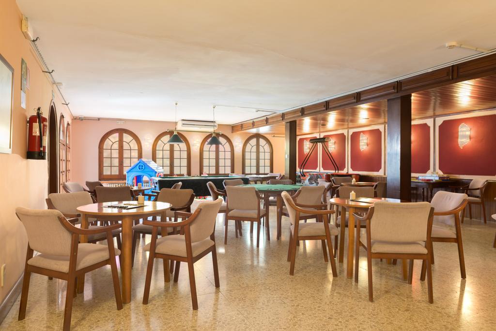 Restaurant-cafeteria