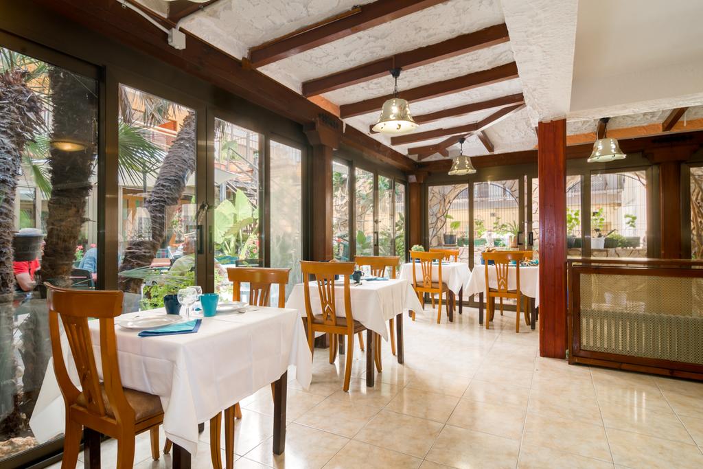 Restaurant-cafeteria