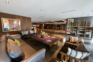 thumbnail: Lobby sitting area
