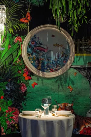 thumbnail: Restaurant