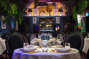 thumbnail: Restaurant