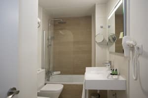 thumbnail: Bathroom