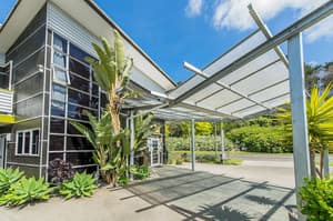 thumbnail: Property entrance