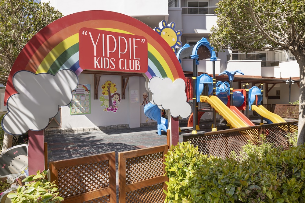 Children's play area - outdoor