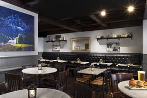 thumbnail: Restaurant