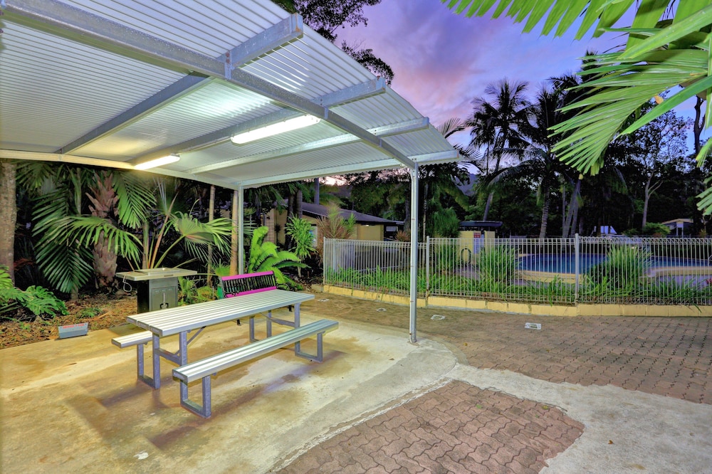 BBQ/picnic area