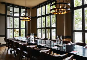 thumbnail: Restaurant