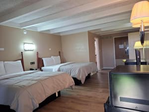 thumbnail: Rooms
