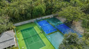 thumbnail: Tennis court