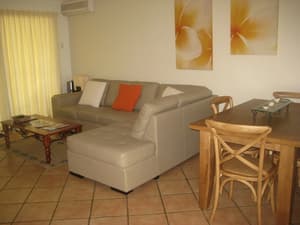 thumbnail: In-room dining