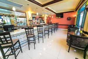 thumbnail: Bar