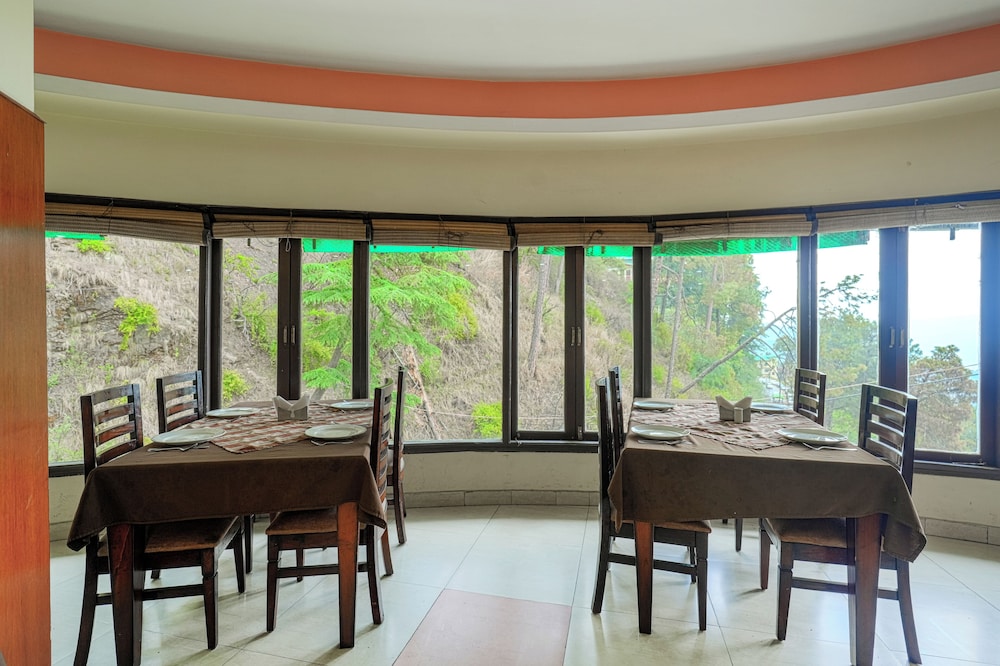 Restaurant-cafeteria