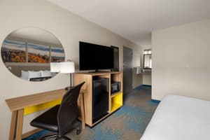 thumbnail: Room