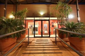 thumbnail: Property entrance