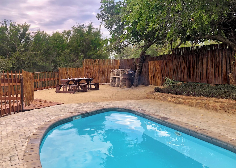 Private pool