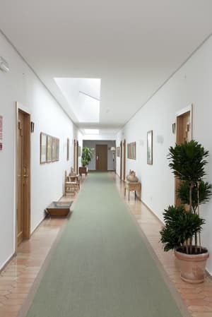 thumbnail: Hallway