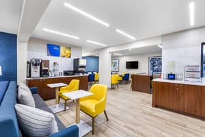 thumbnail: Breakfast area