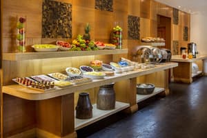 thumbnail: Breakfast area