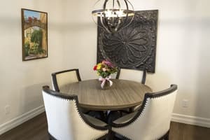thumbnail: In-room dining