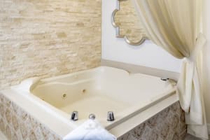 thumbnail: Jetted tub