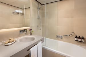 thumbnail: Bathroom