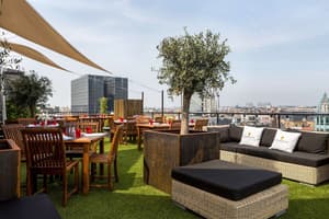 thumbnail: Terrace/patio