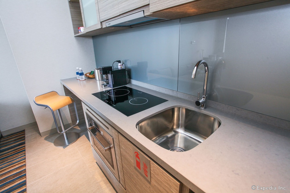 Private kitchenette