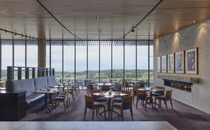 thumbnail: Restaurant