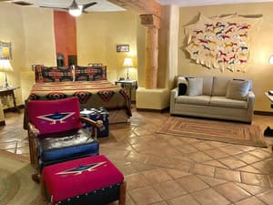 thumbnail: Living area