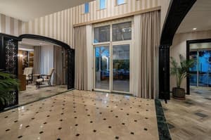 thumbnail: Interior