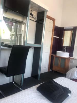 thumbnail: Room