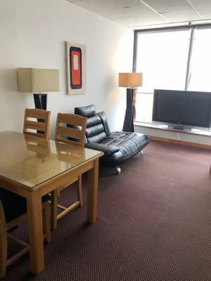 thumbnail: Lounge
