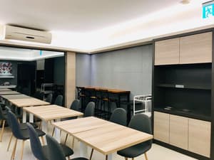 thumbnail: Interior detail