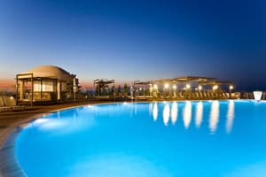 thumbnail: Outdoor pool