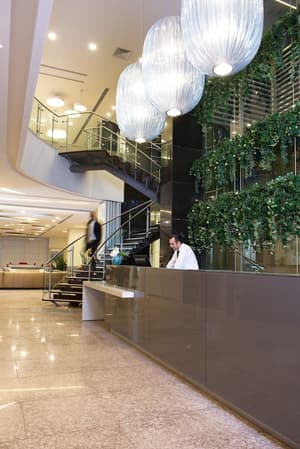 thumbnail: Reception