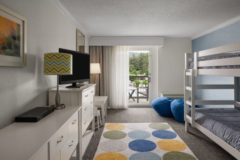 Bunk Beds 2 Queen Kid's Suite