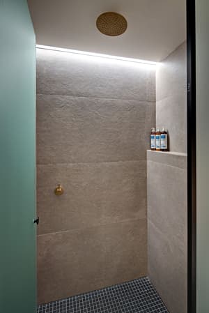 thumbnail: Bathroom shower