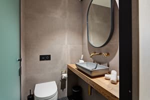 thumbnail: Bathroom sink