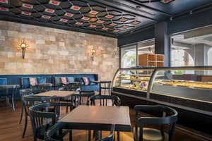 thumbnail: Outdoor dining