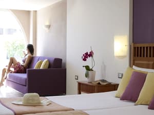 thumbnail: Room