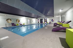 thumbnail: Pool