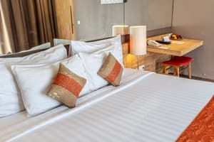 thumbnail: Room