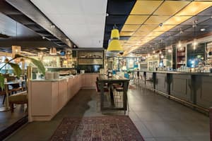 thumbnail: Restaurant