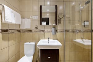 thumbnail: Bathroom