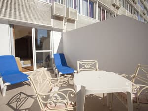 thumbnail: Terrace/patio