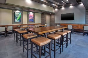 thumbnail: Breakfast area