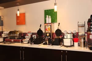 thumbnail: Dining